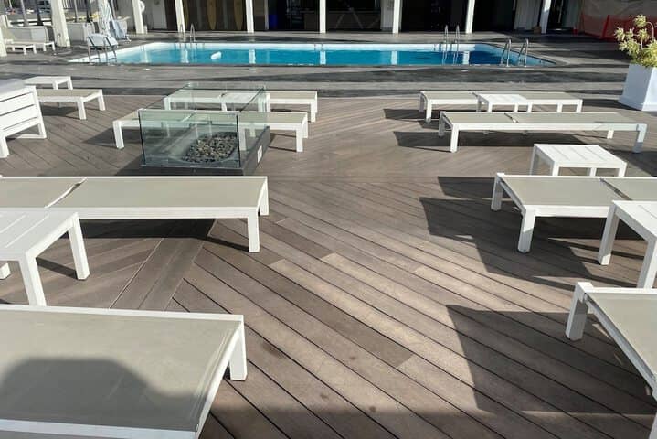 Pool 45 of 78